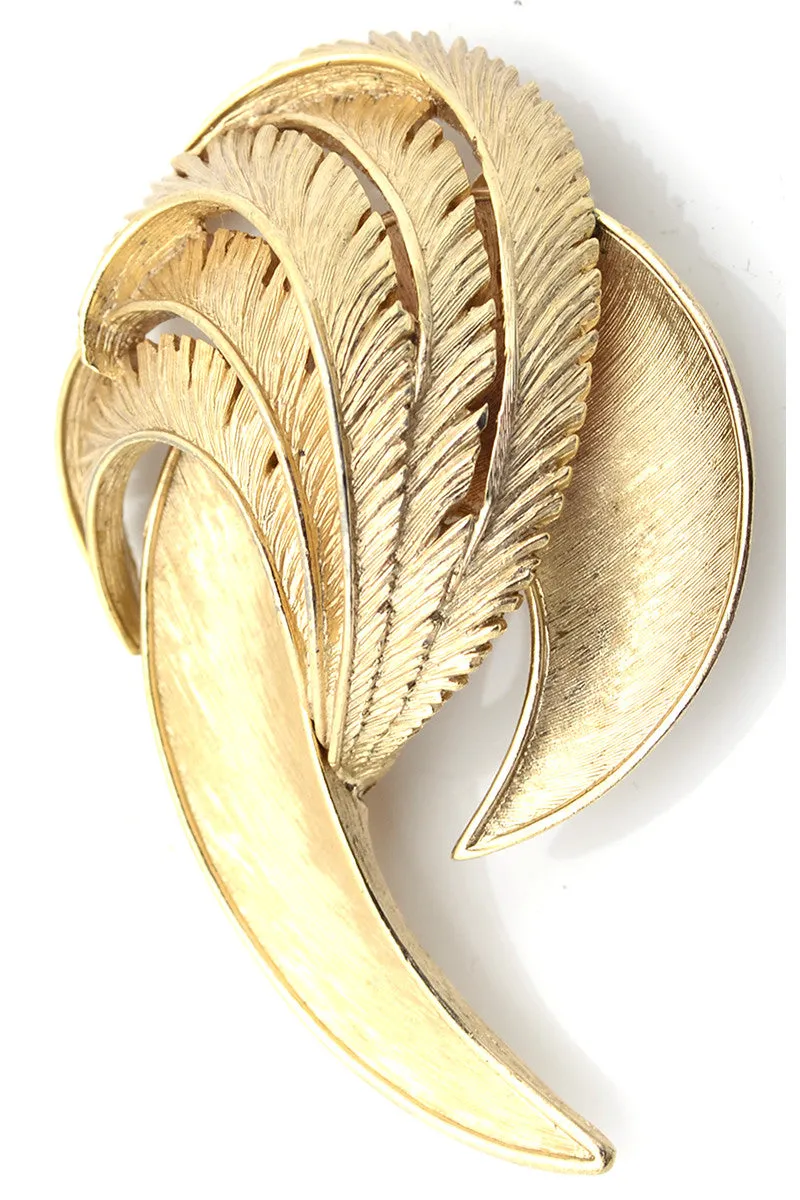 1962 Trifari Crown Vintage Gold Abstract Feather Brooch