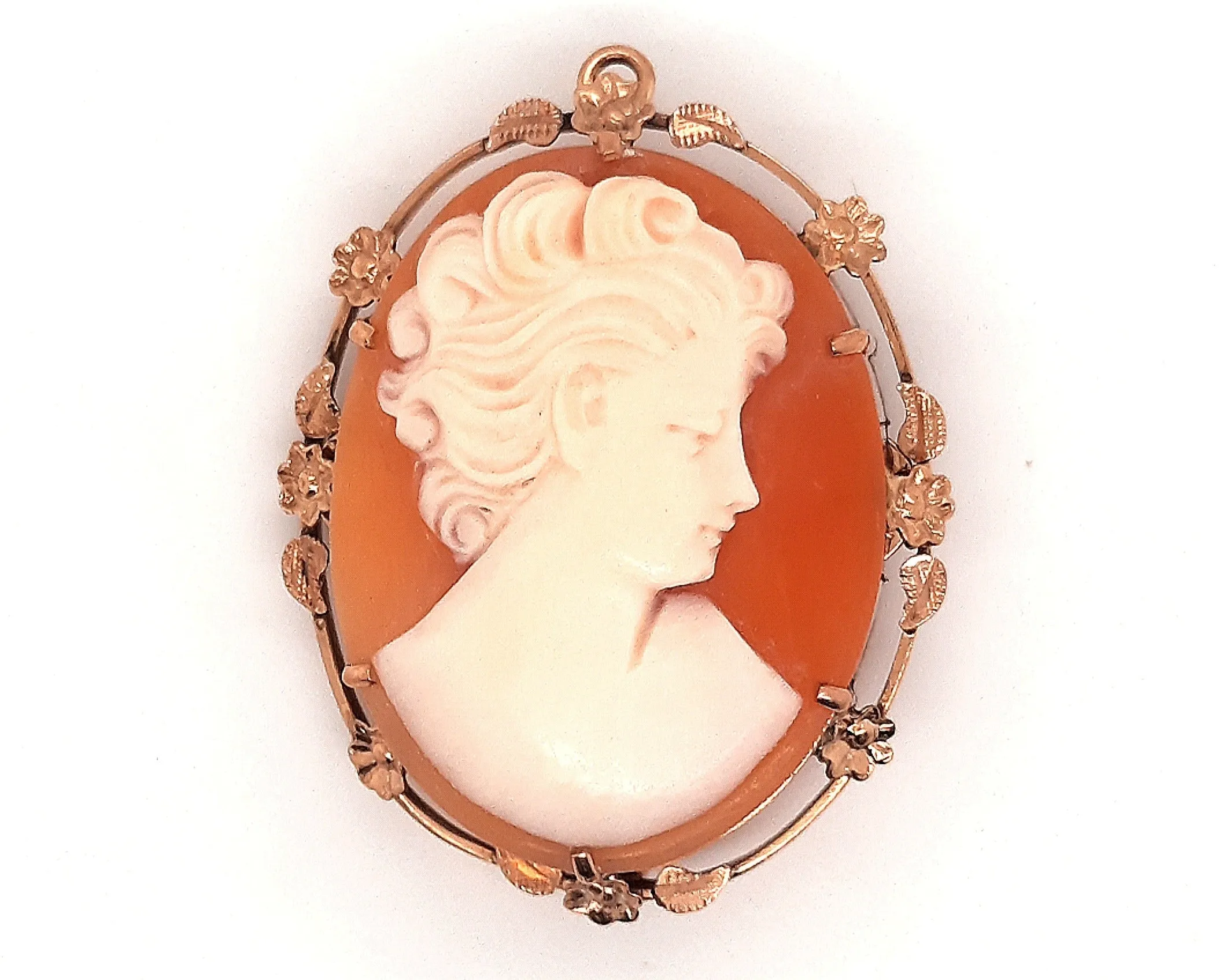 9ct Yellow Gold Hand Carved Cameo Brooch