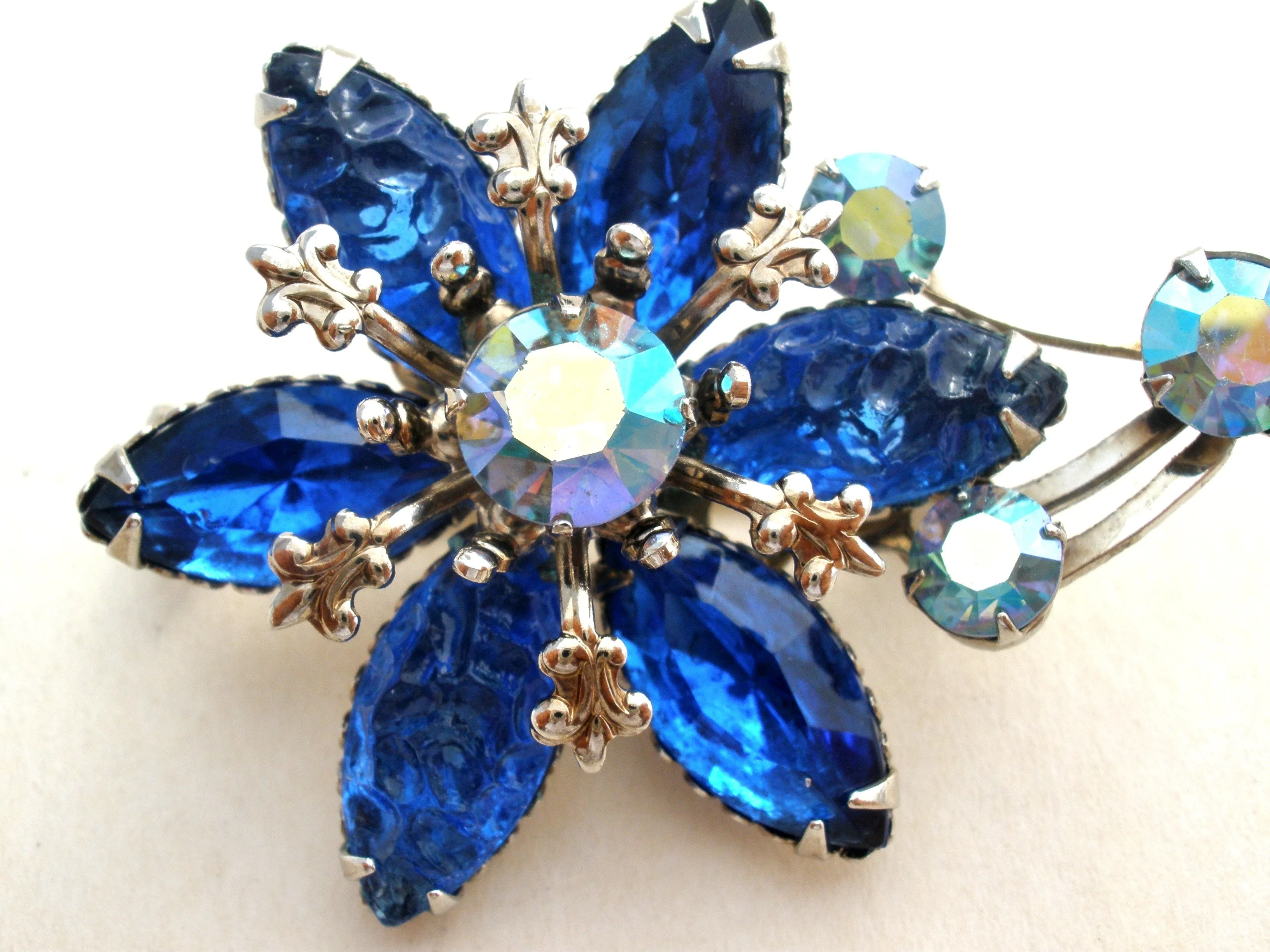 Blue Rhinestone Flower Brooch Pin Vintage