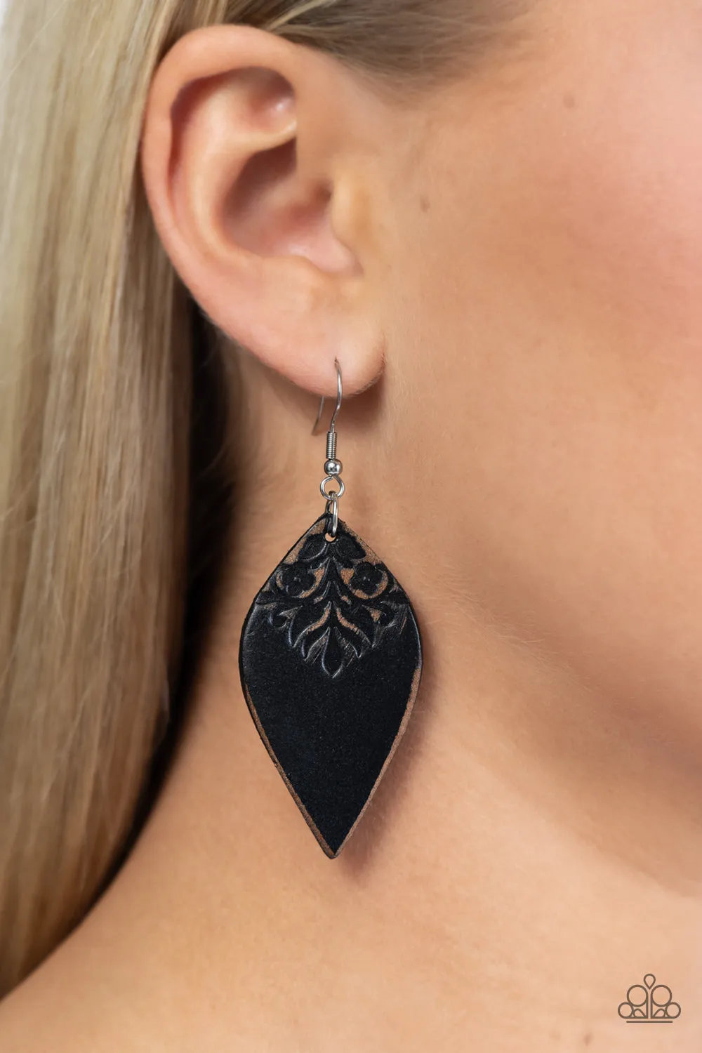 Earrings Naturally Nostalgic - Black E2356