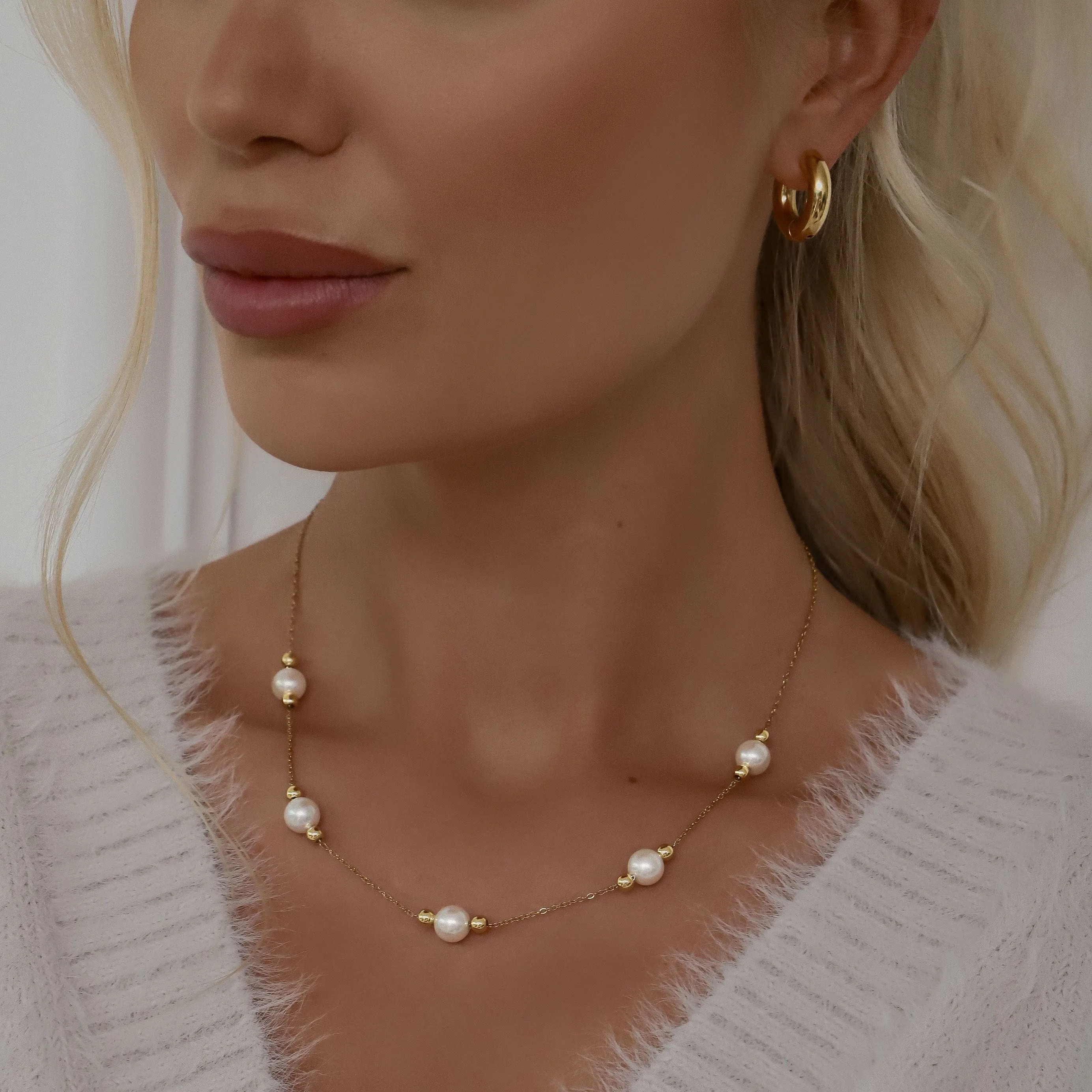 Exquisite Pearl Necklace