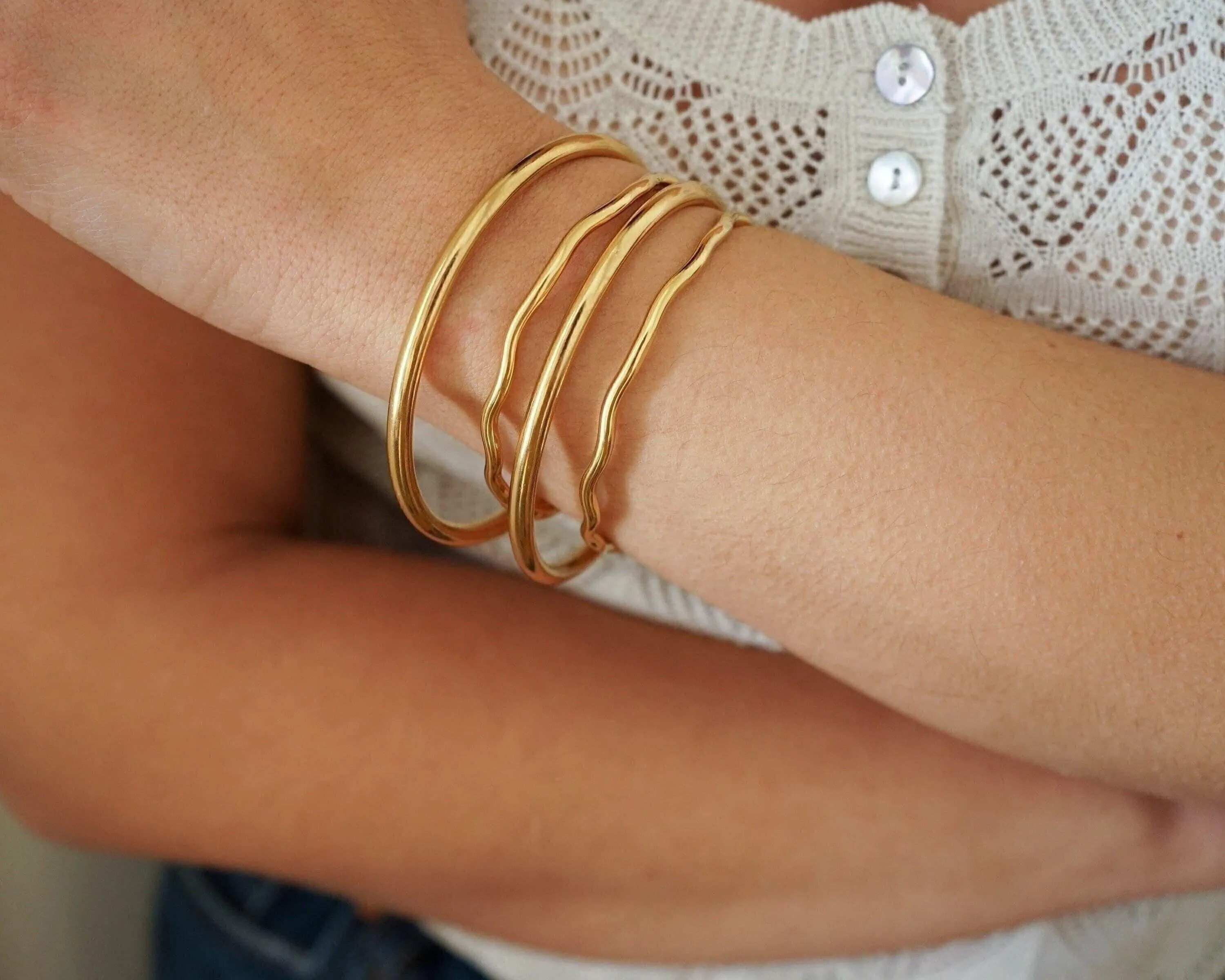 Gold Shiny Thick Round Bangle Cuff