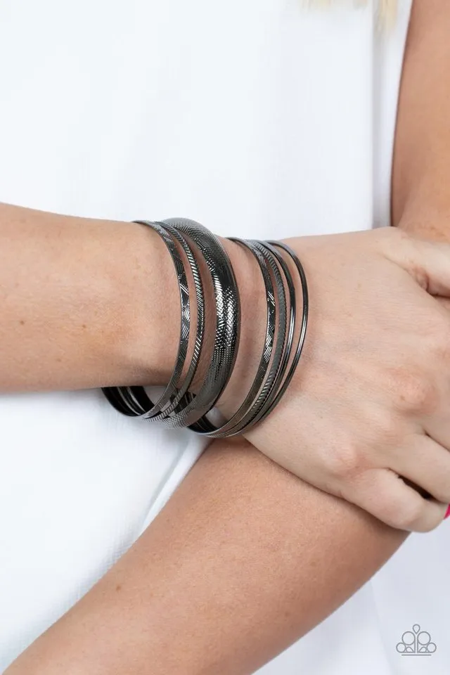 Paparazzi Bracelet ~ Stackable Stunner - Black