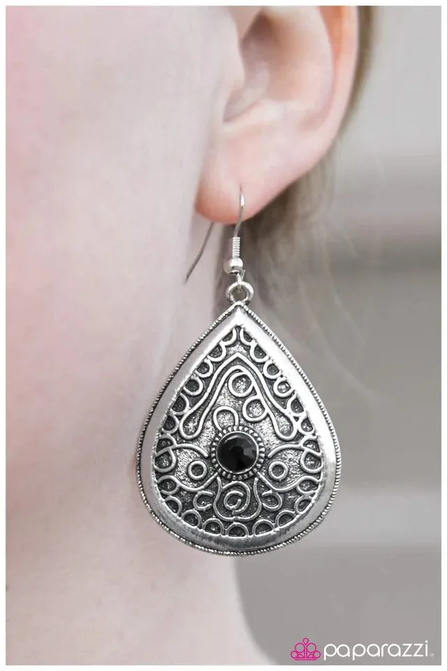 Paparazzi Earring ~ What Are You Waiting For? - Black