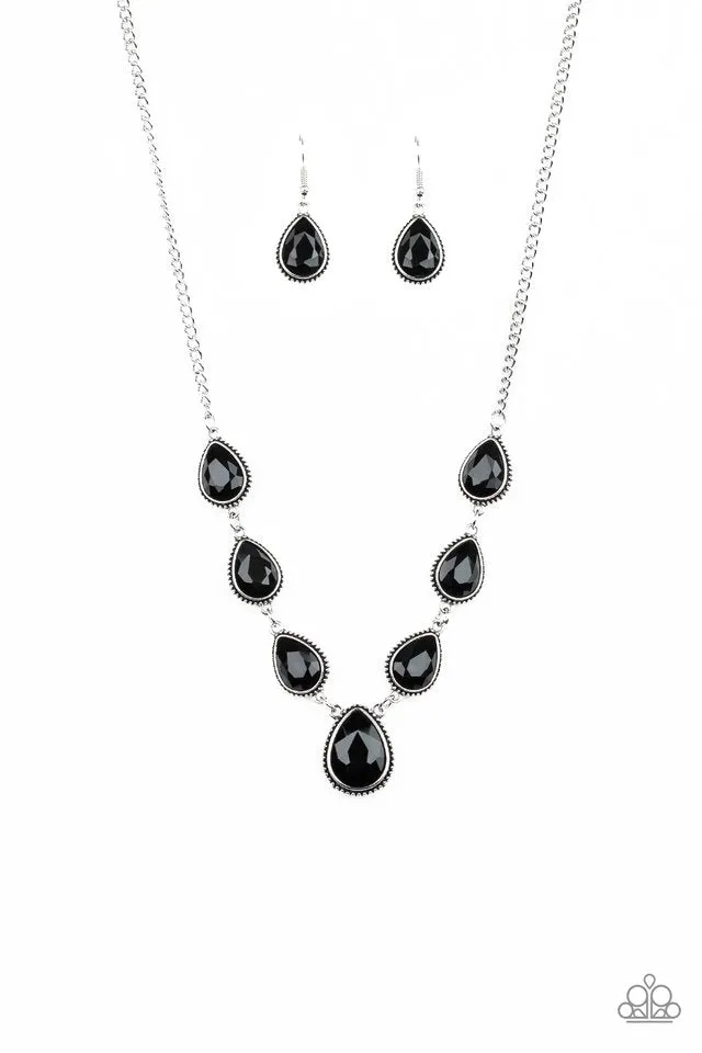 Paparazzi Necklace ~ Socialite Social - Black