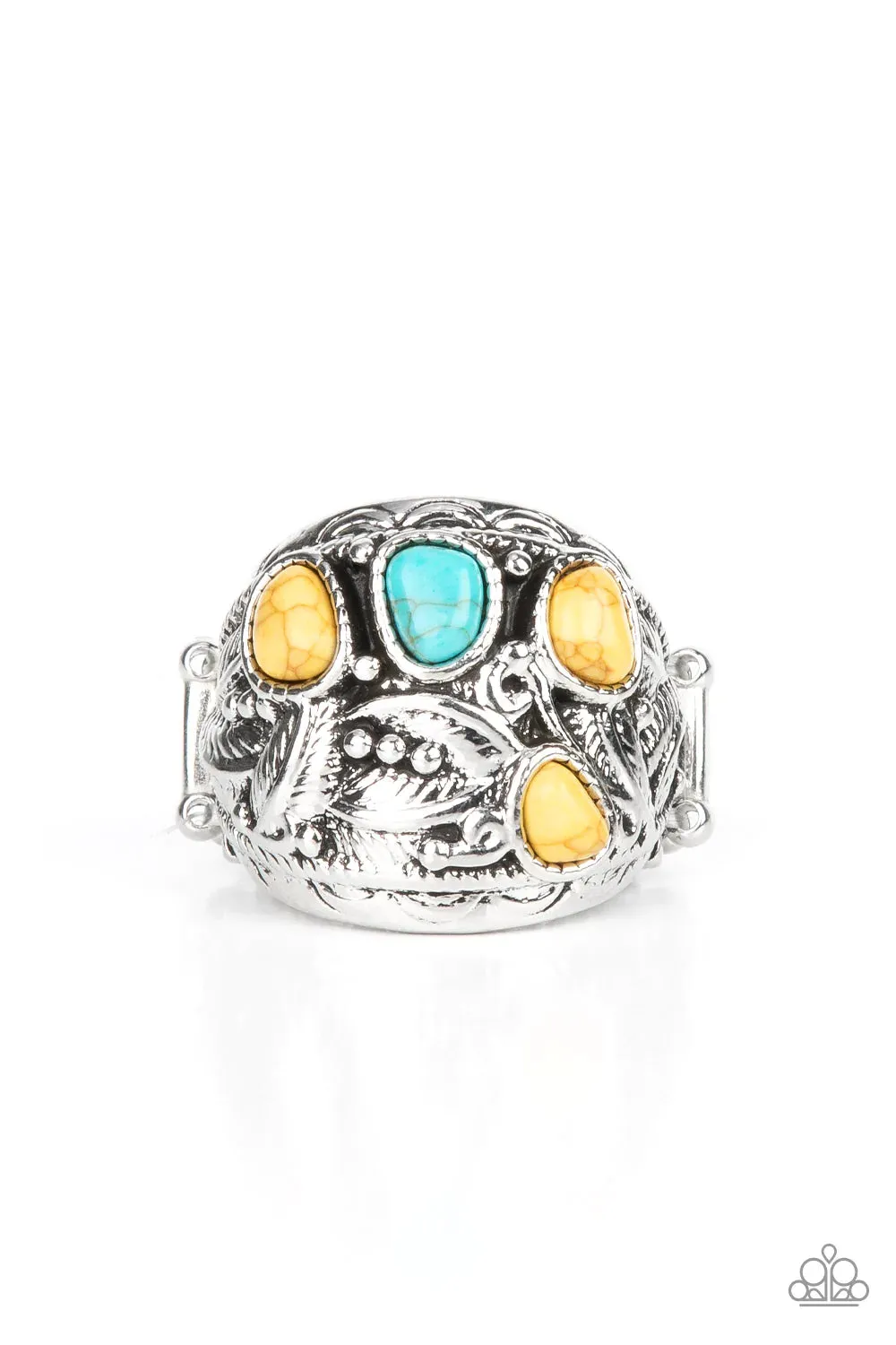 Paparazzi Ring ~ Down-To-Earth Detail - Yellow