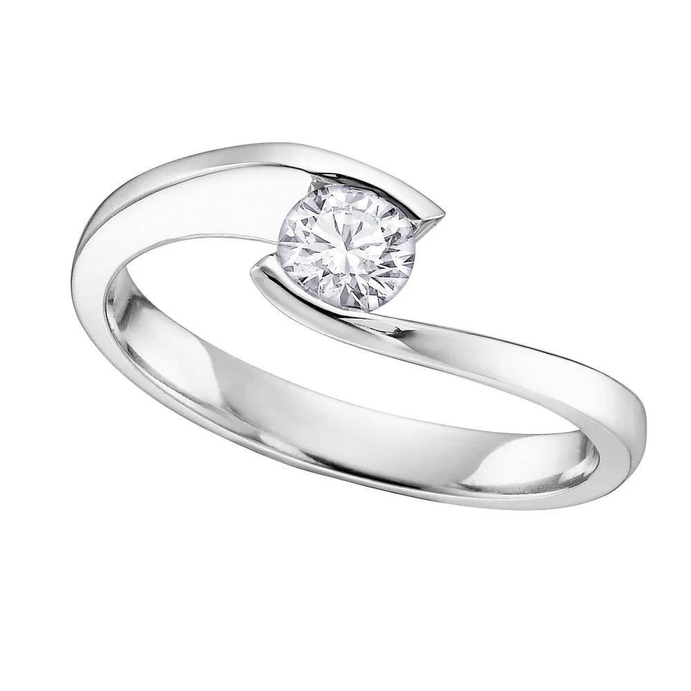 "LIZZY" DIAMOND SOLITAIRE