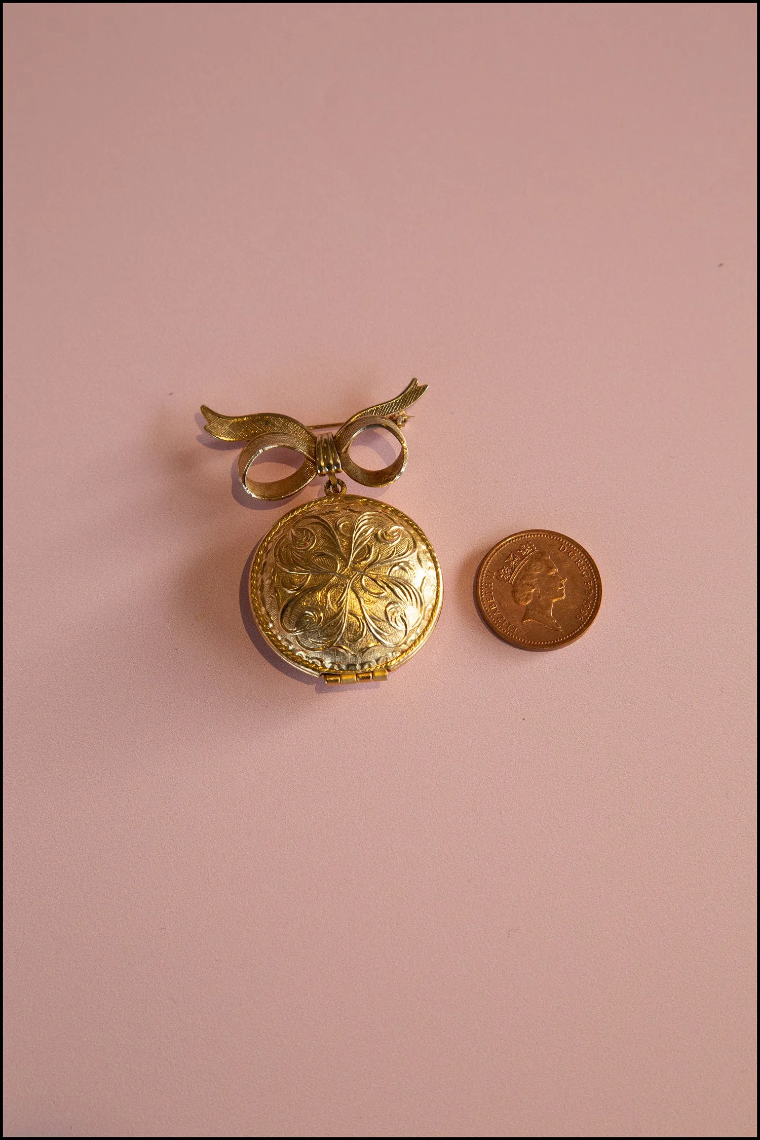 Vintage 1980s Gold Scent Locket