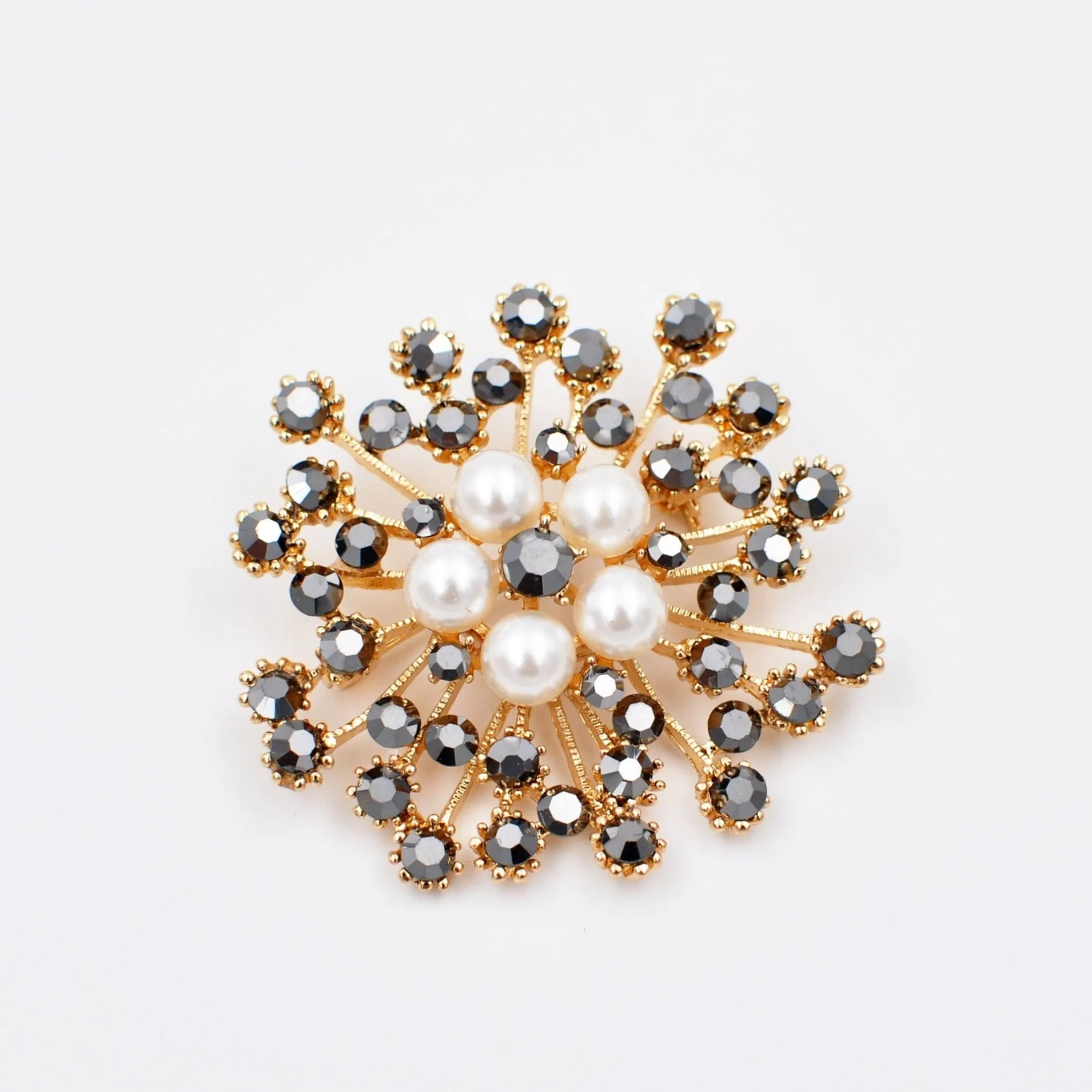 Vintage Brooch with Pearl and Crystal - As Seen with Gok