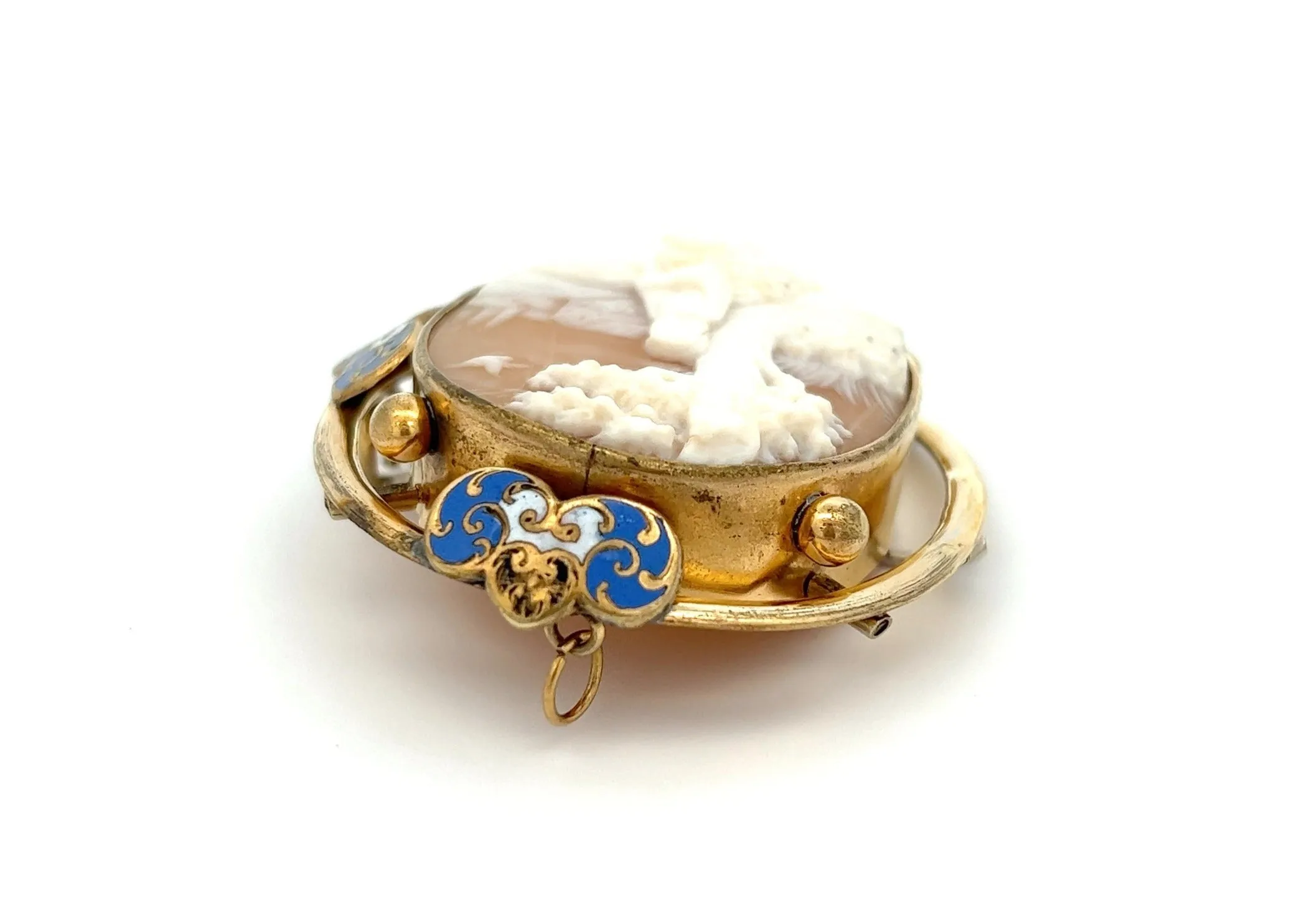 Vintage Cameo Brooch