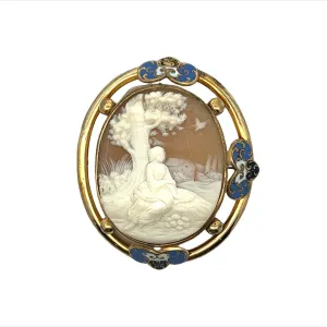 Vintage Cameo Brooch