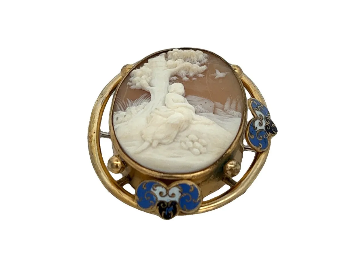 Vintage Cameo Brooch